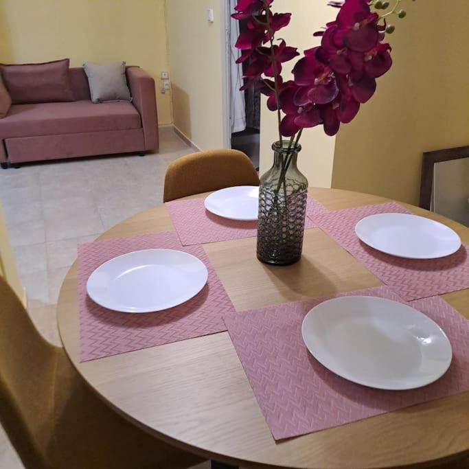 Zenia Home 1 Στην Καρδιά Της Πάτρας Exteriör bild