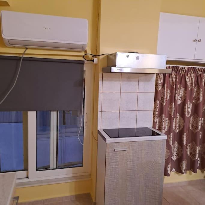 Zenia Home 1 Στην Καρδιά Της Πάτρας Exteriör bild